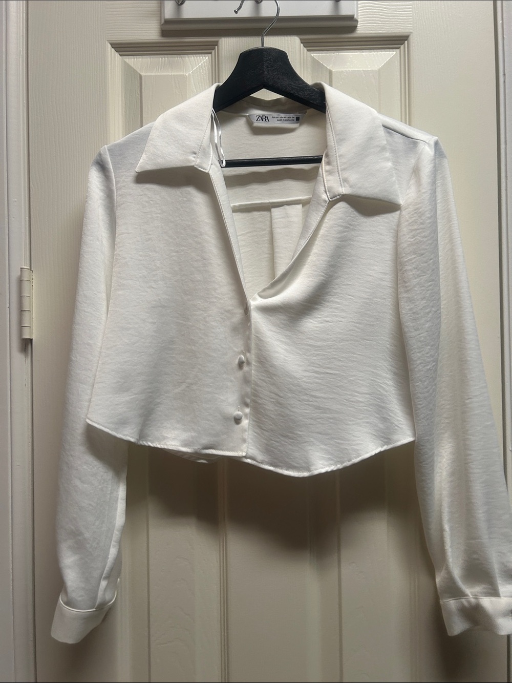 Zara White Cropped Button-Front Shirt